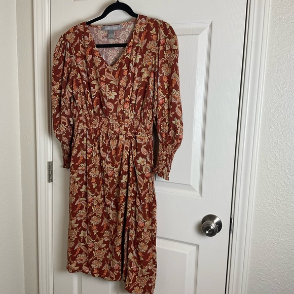 Lark + Grey women’s Floral V-Neck Dress size large - Picture 9 of 9